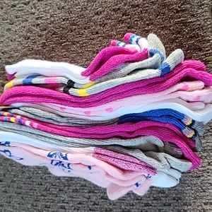 THEREABOUTS GIRLS 10 PAIR OF COLORFUL SOCKS SIZE MEDIUM SHOE SIZE 10.5-3…